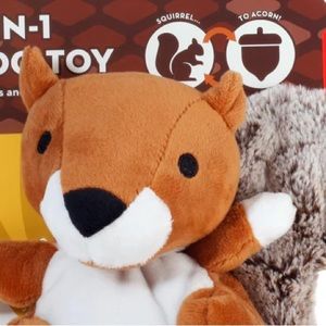 Kikkerland Kobe 2 in 1 flip plush toy-squirrel into acorn-NWT-3 available